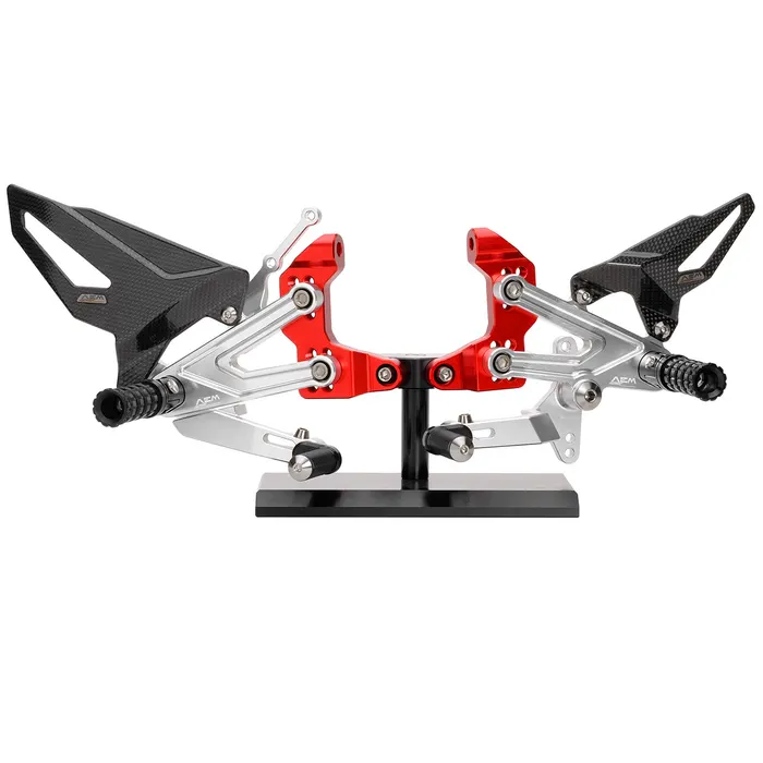 Adjustable rearsets kit for STREETFIGHTER V4